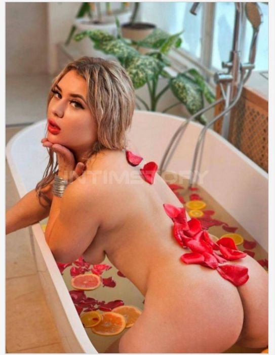 Шлюха, не затягивающая паузу: Искусство интимного досуга